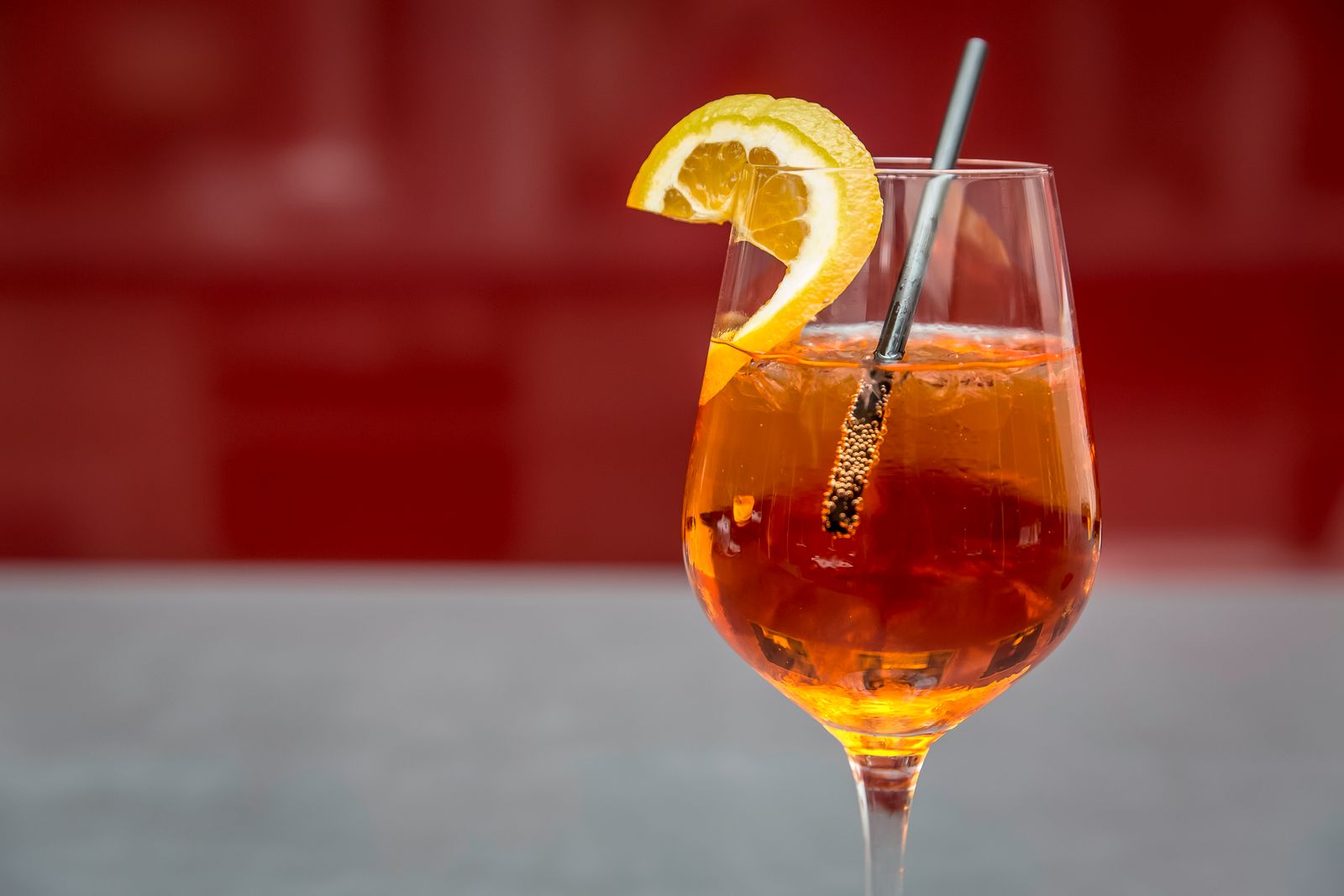 Un spritz à l'orange servi bien frais